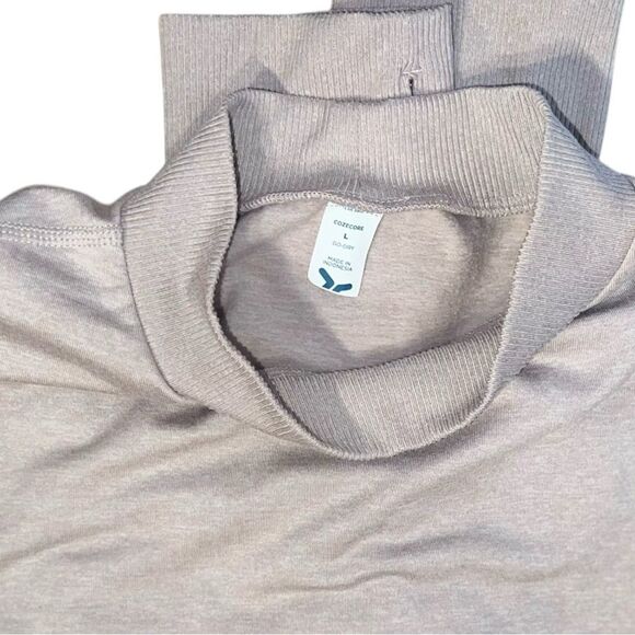 Taupe Old Navy Cozecore Mock Neck Top - Picture 8 of 10